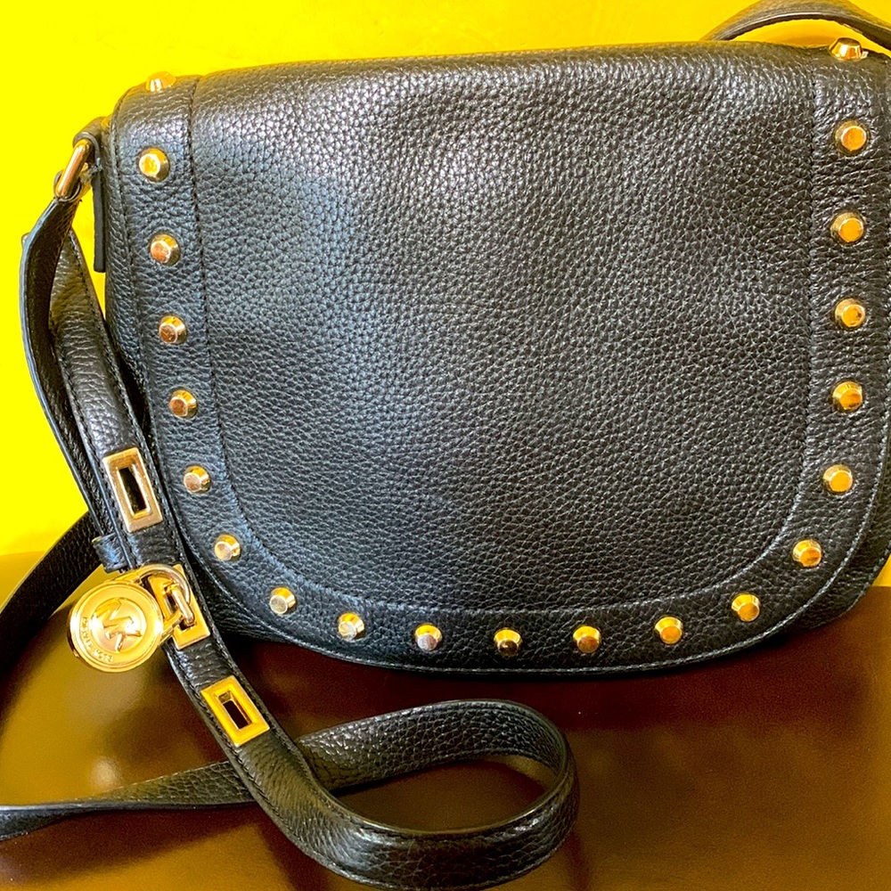 Michael kors leather bag